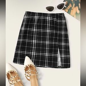 Split Hem Skirt 💕